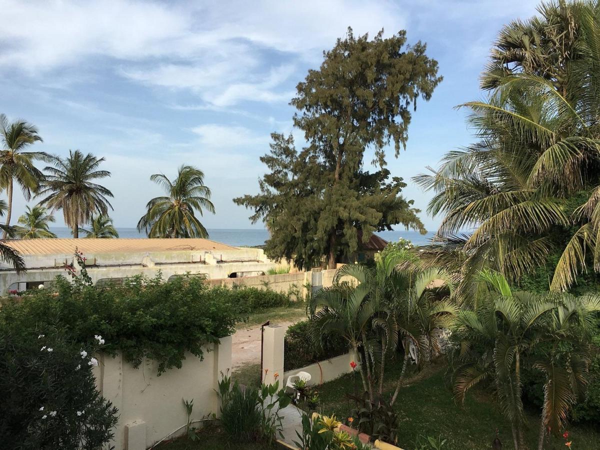 Cape Point Hotel Bakau Exterior foto